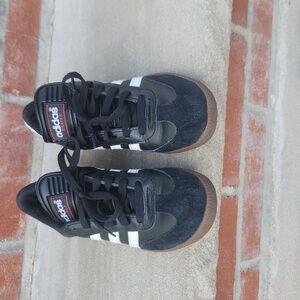 Adidas Samba 4 trainers kids Size 5.5